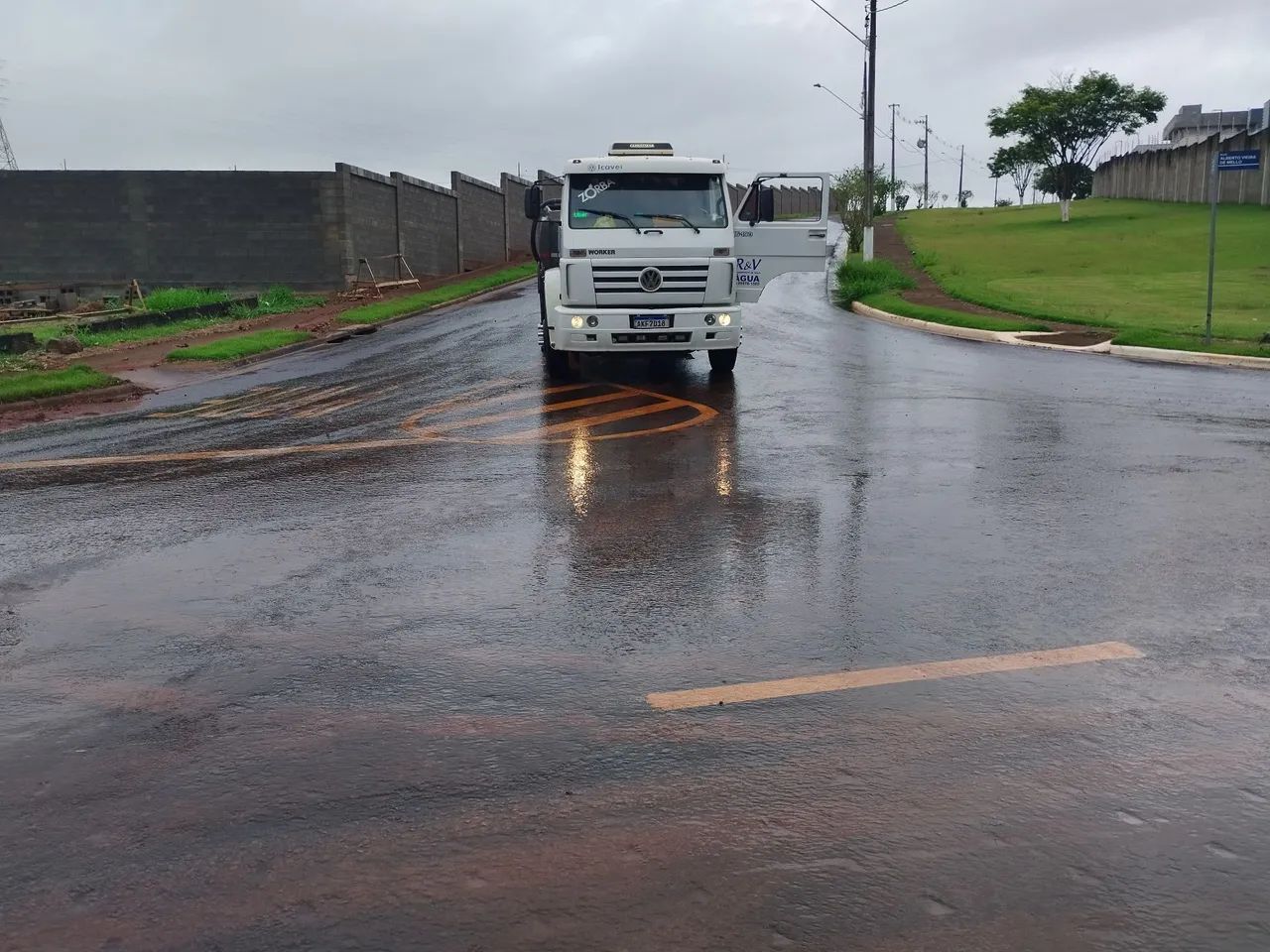 Caminhão Pipa - Foto 4