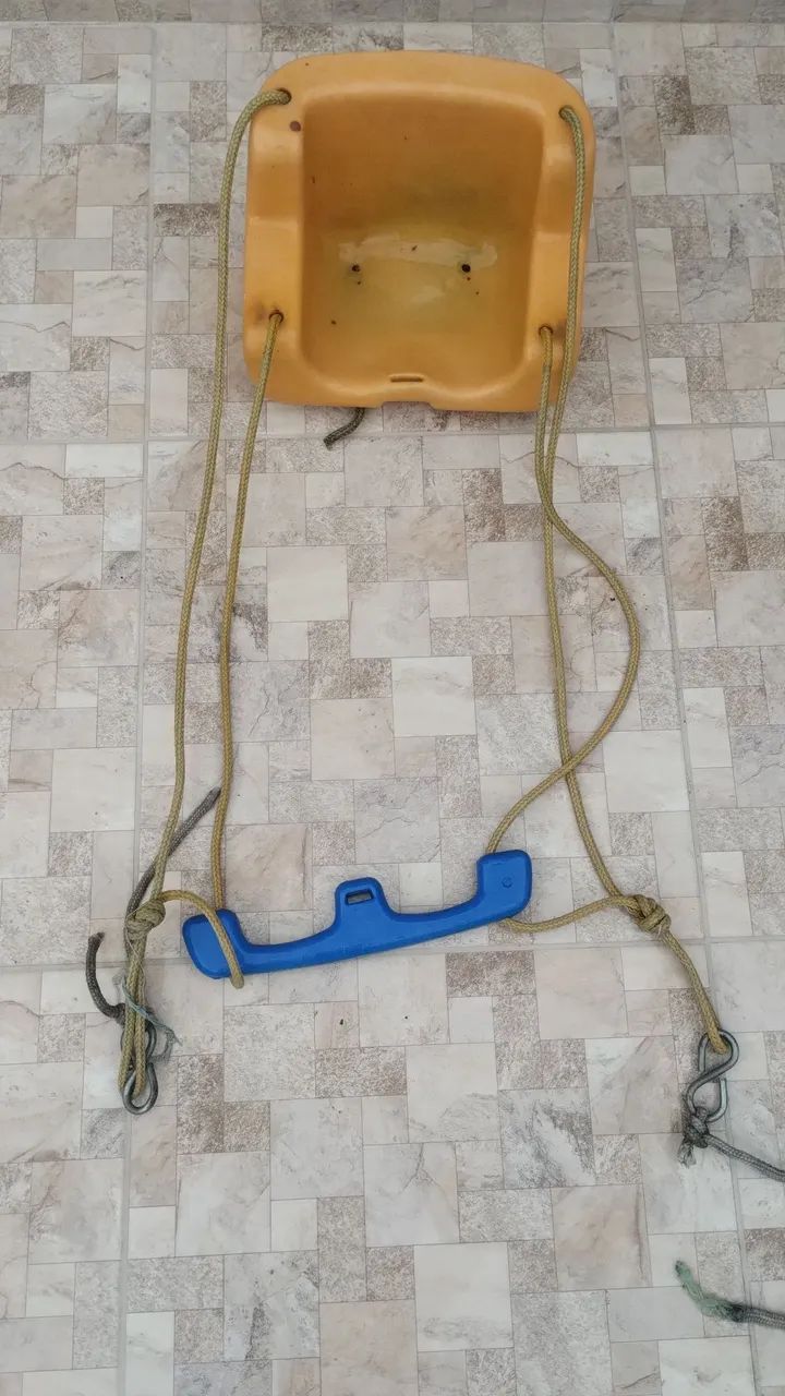 BALANÇO INFANTIL DE PLASTICO  - Foto 3