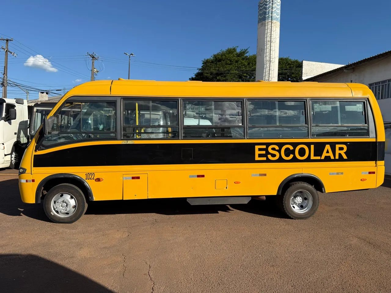 Microônibus Mercedes-Benz Ano 2010 com 31 Lugares em cascavel,PR