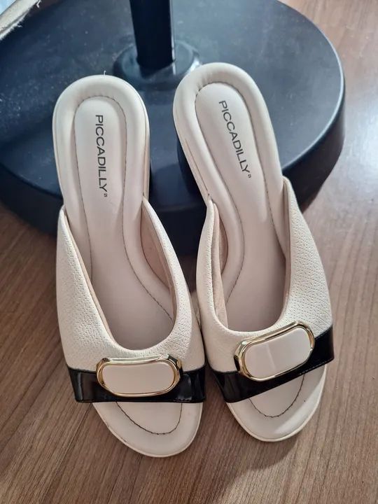  Sandálias Piccadilly Bege e Preto
