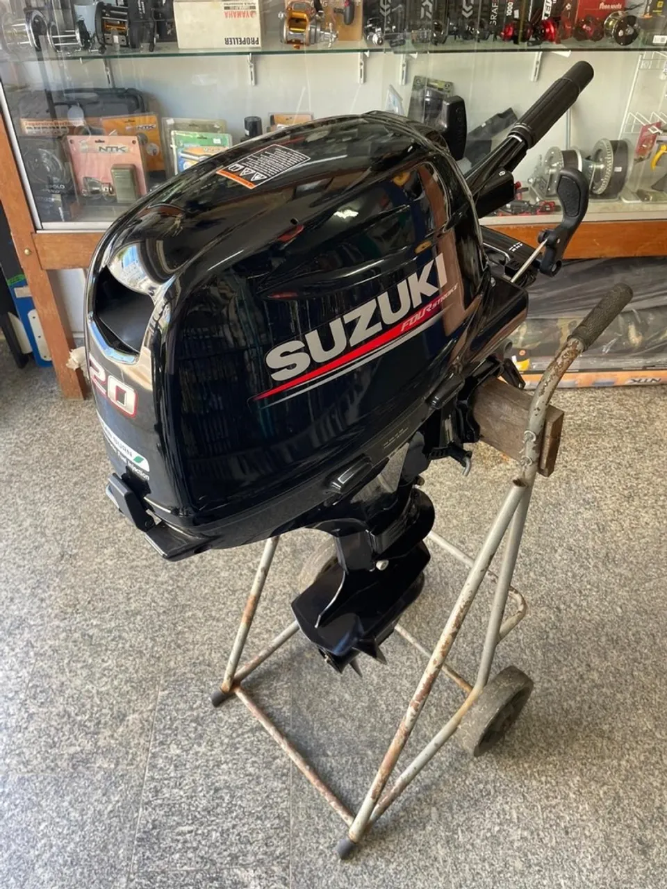 Motor de Popa Suzuki 20hp 4 Tempos