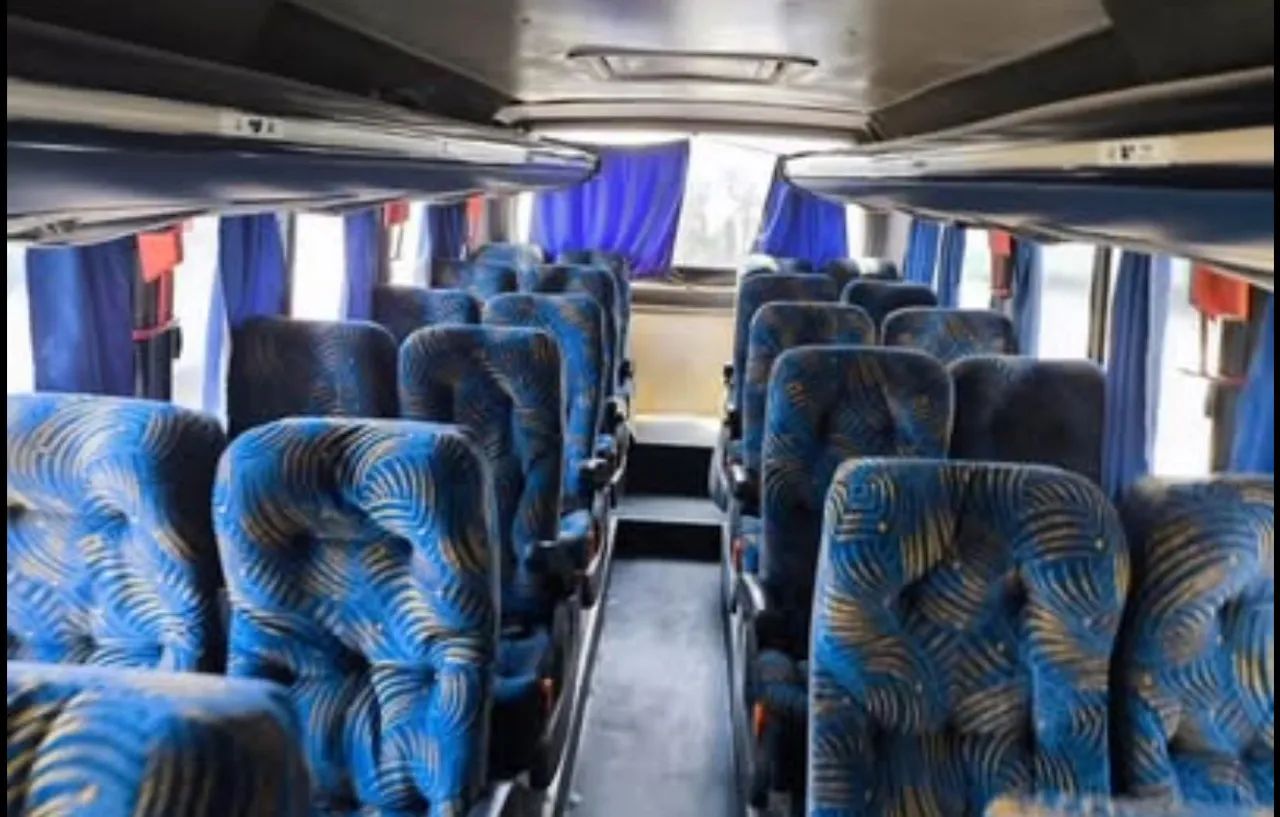 Microonibus Buscar 2009 - Foto 5