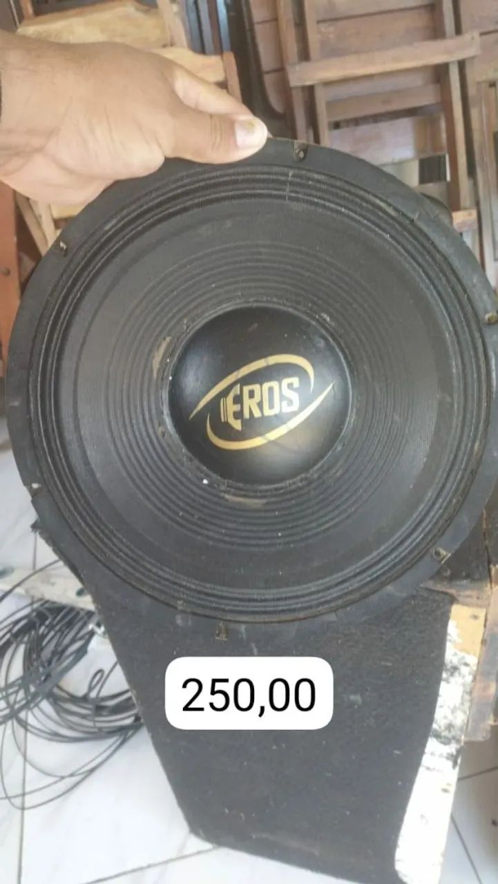 Vendo todos esses altos falantes e aparelho para pen-drive  - Foto 3