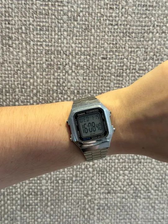 Relógio de pulso digital Casio vintage - Foto 4