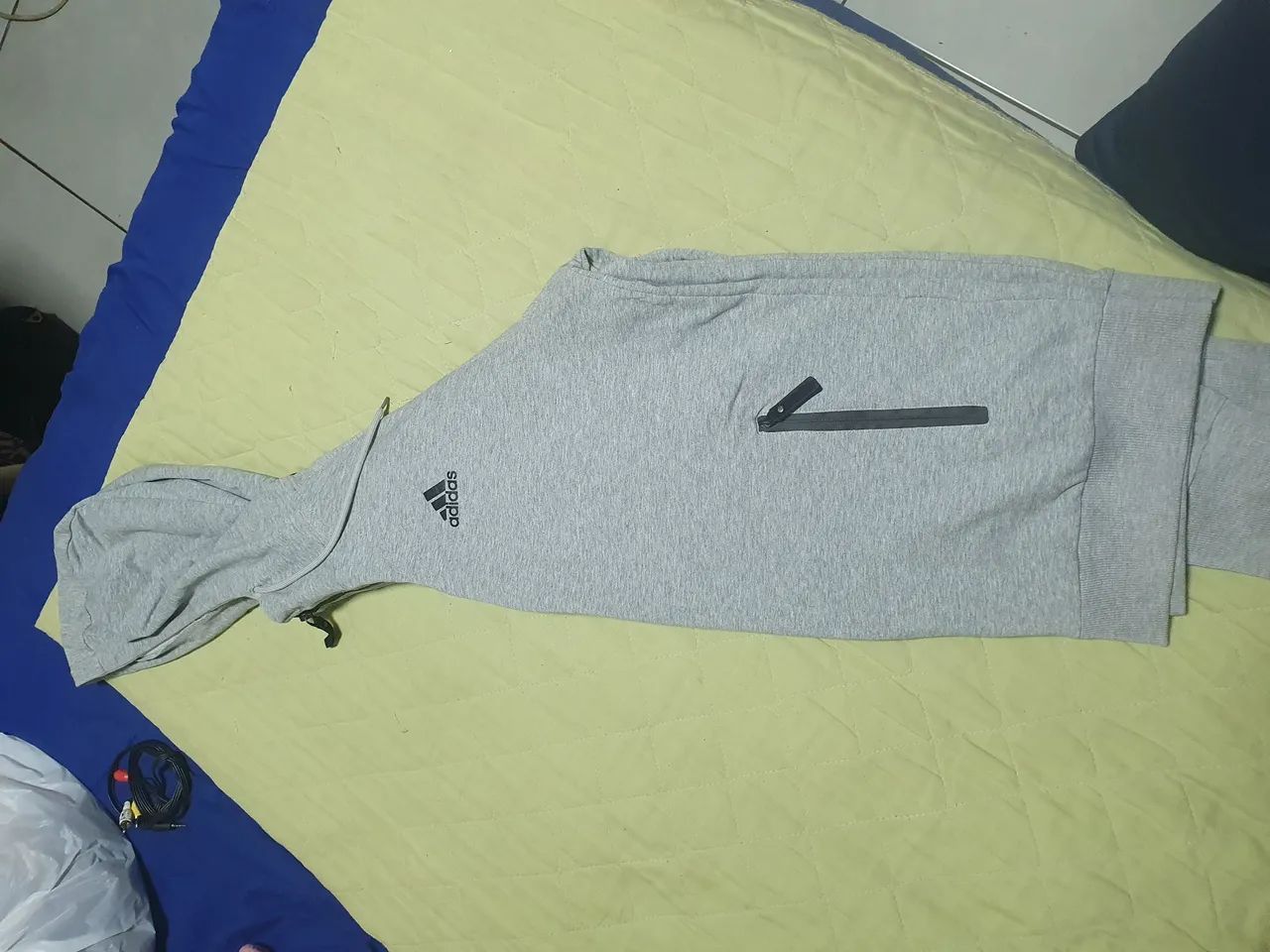 Adidas  - Foto 2