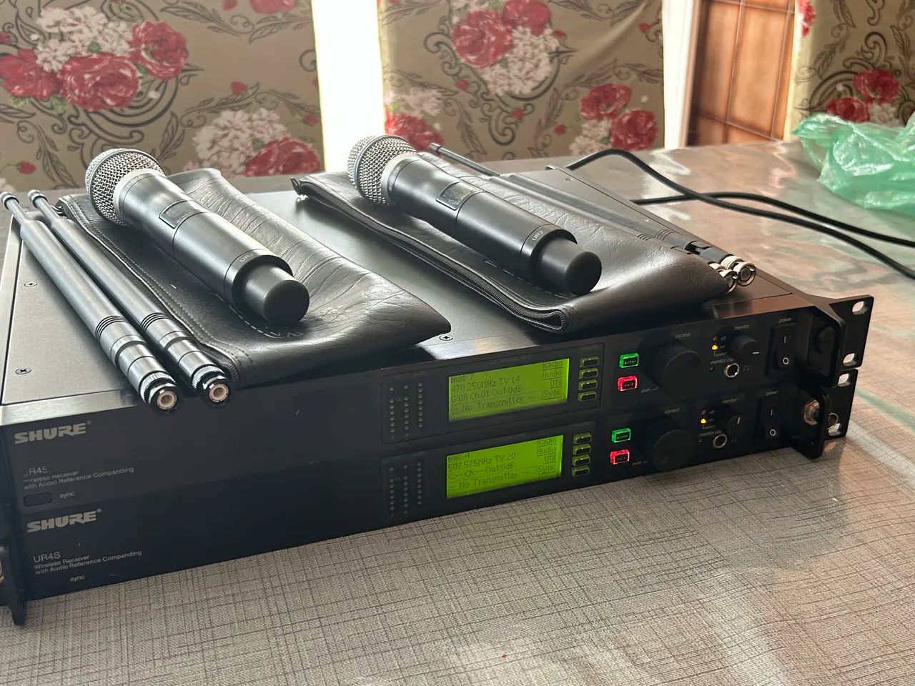 Microfone  shure  UR4D beta 87A