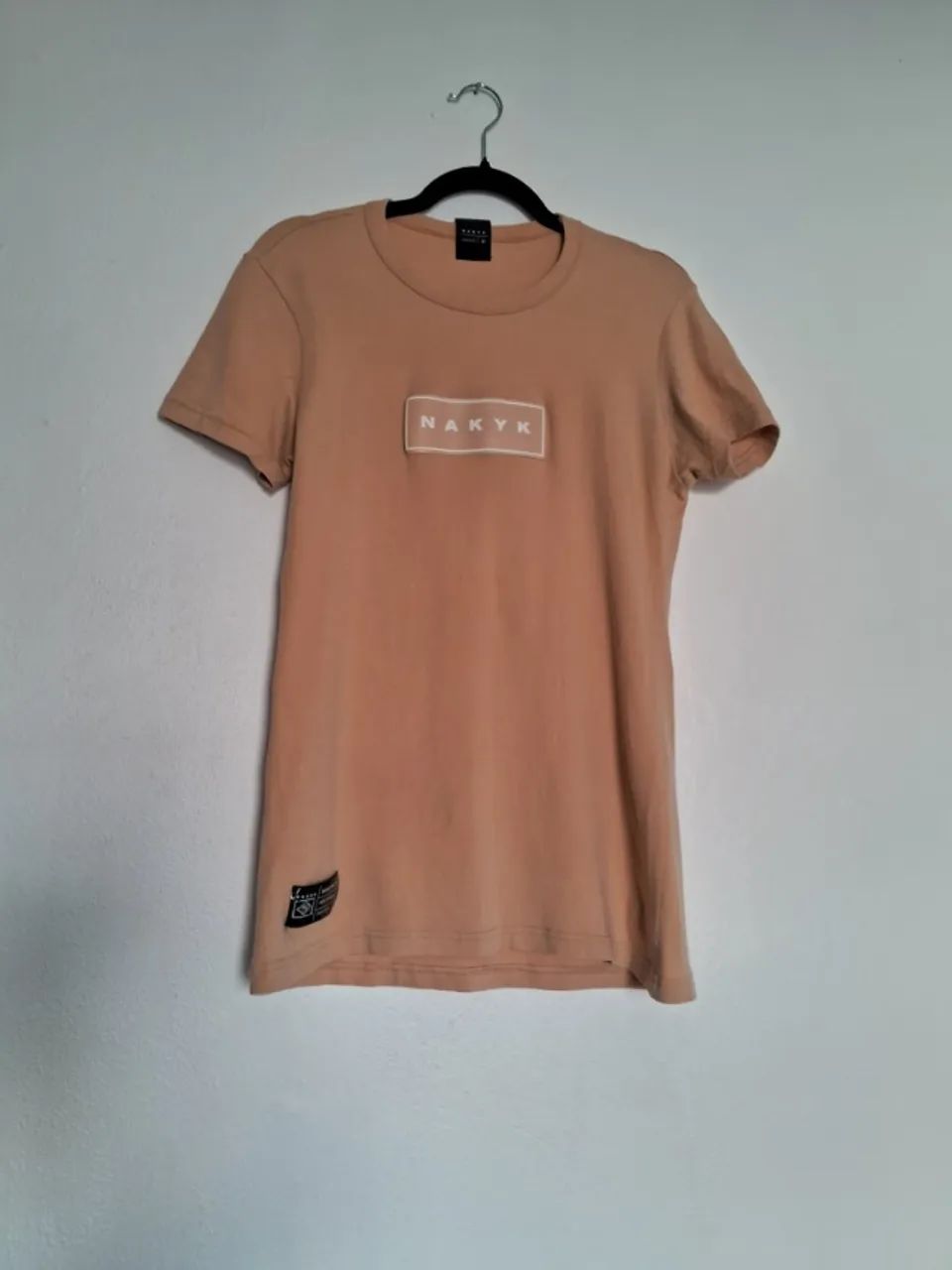 t-shirt, camisa nakyk