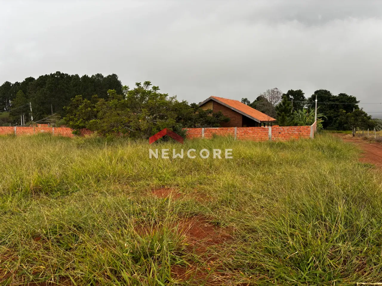 Sítio em Pardinho - Centro - Pardinho/SP