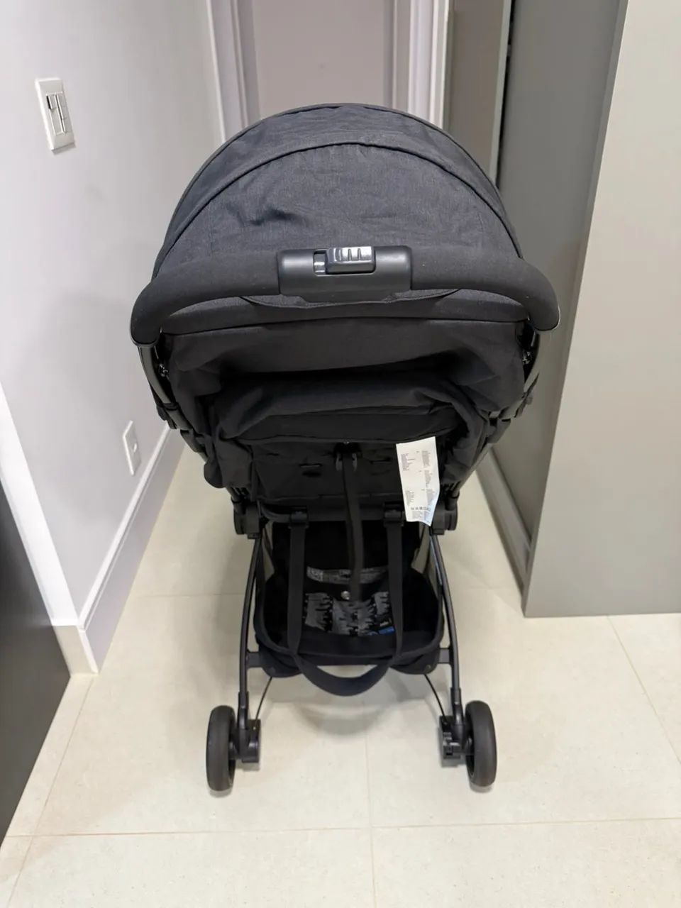 Carrinho de bebê Joiê Pact 15 Kg - Foto 2