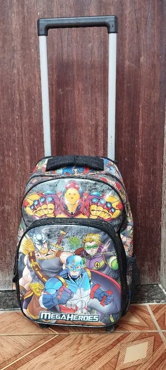 Mochila de rodinha infantil Mega Heróis