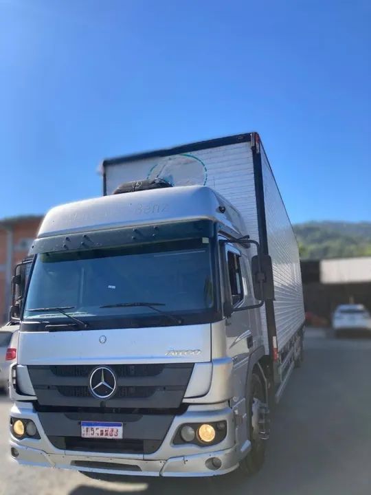 Atego 2430 - Foto 2