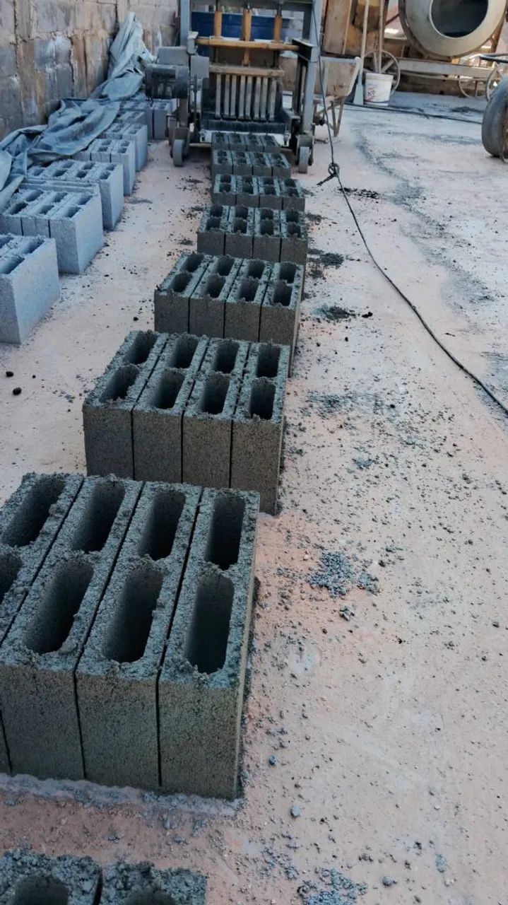 Concrete Blocks64850512463489122
