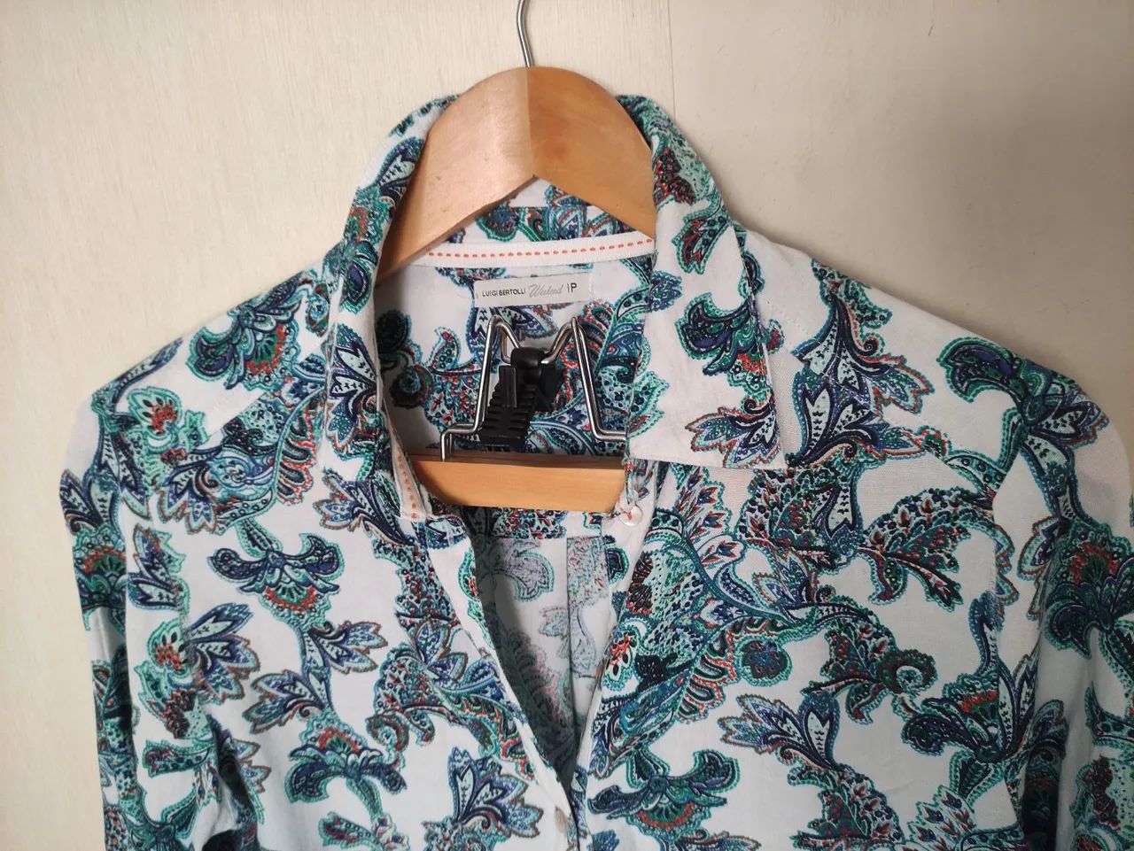 Luigi Bertolli camisa floral linho - Foto 3