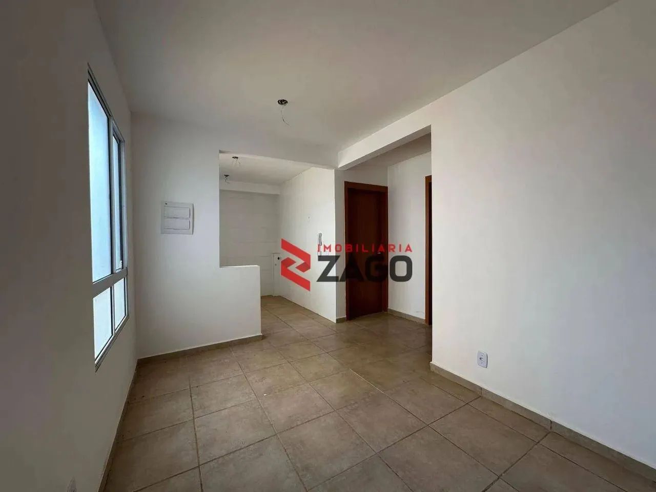 Apartamento com 2 dormitórios para alugar, 41 m² por R$ 1.200,01/mês - Jardim do Lago - Ub