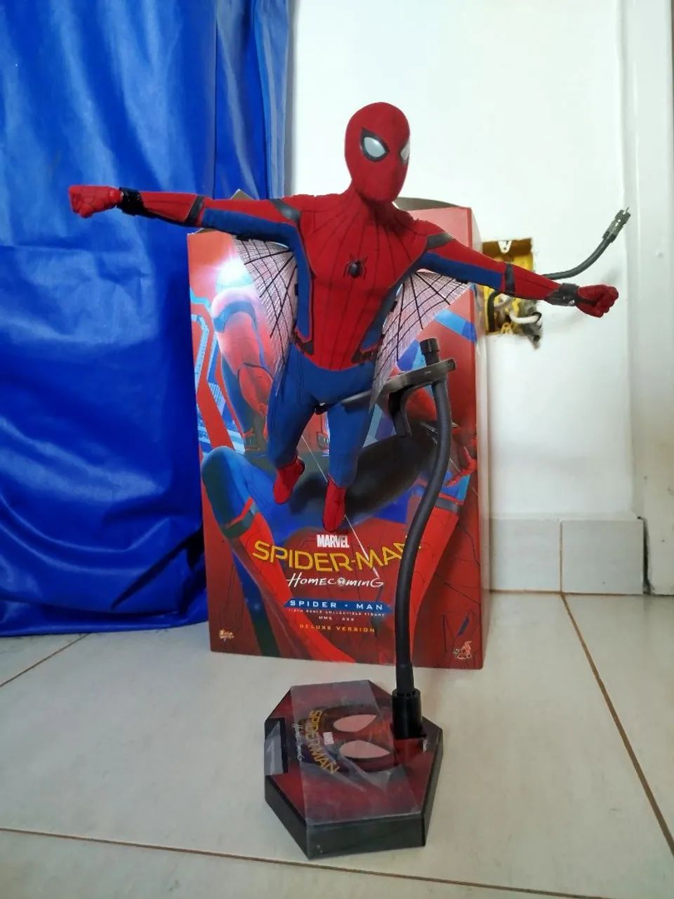Spiderman homecoming deluxe hot toys - Foto 4