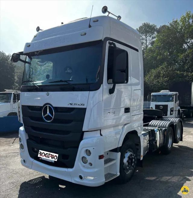  Caminhão Mercedes-Benz Actros 2546 - 6x2 - Megaspace - Ano 2018