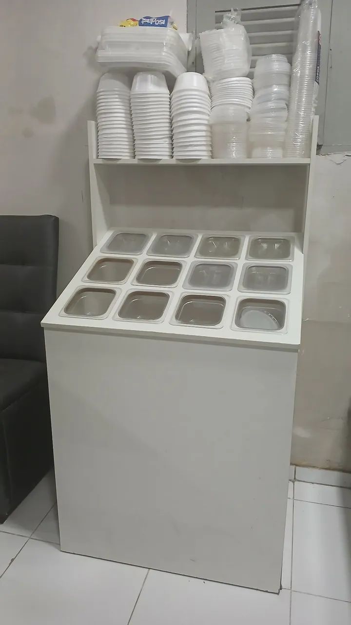 Ice Cream or Açaí Display Counter