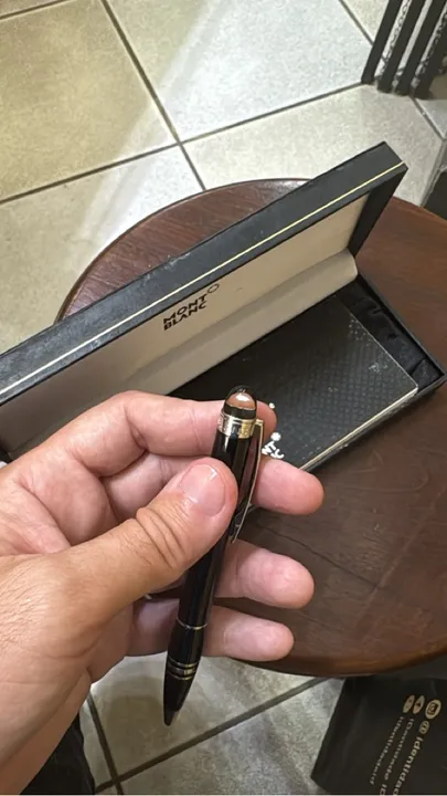 Caneta montblanc 100% original foi um presente da Nextel