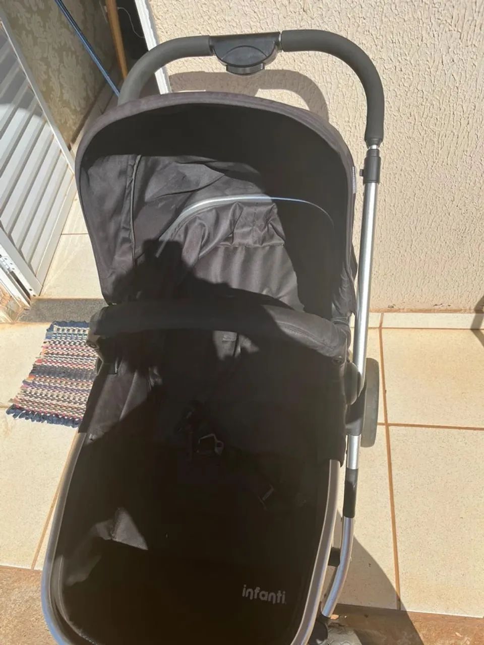 Carrinho de Bebê Infant - Preto - Foto 2