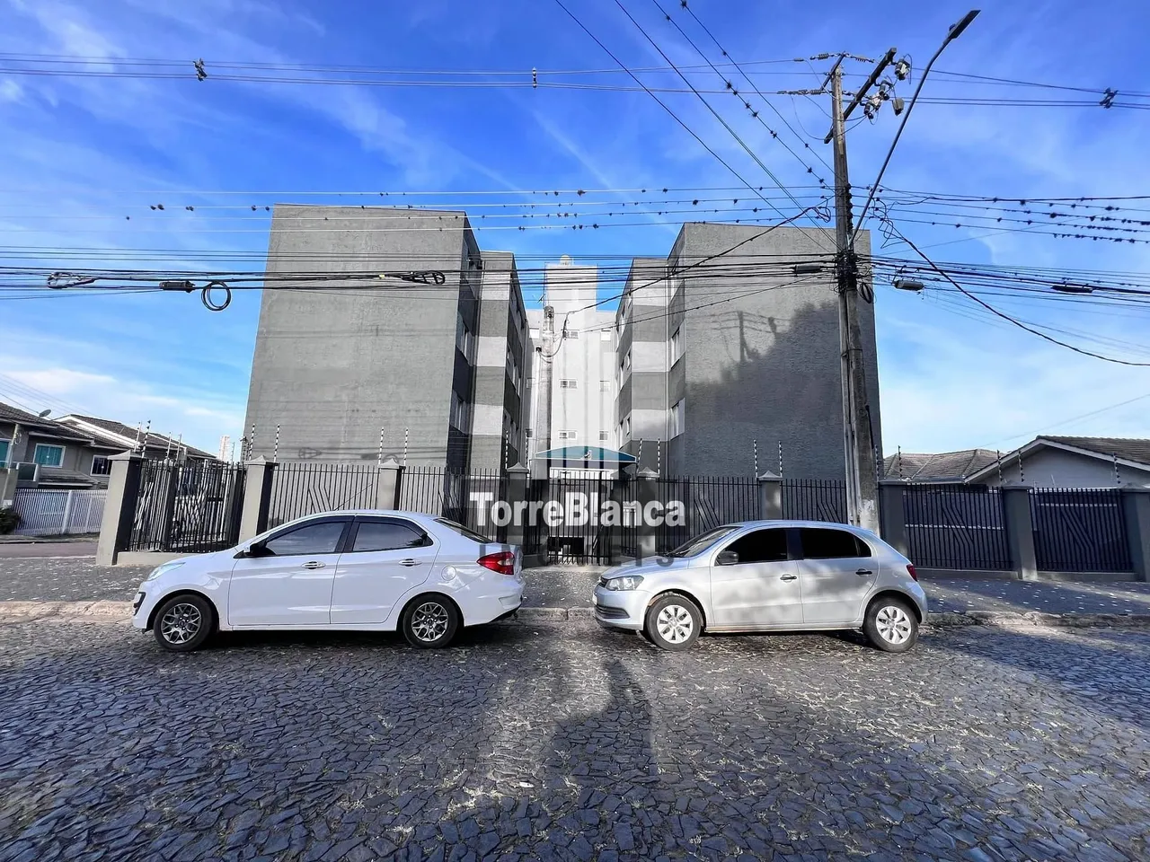 Apartamento para locação,3 quartos, 1 vaga de garagem no Bairro Ronda, Ponta Grossa, PR