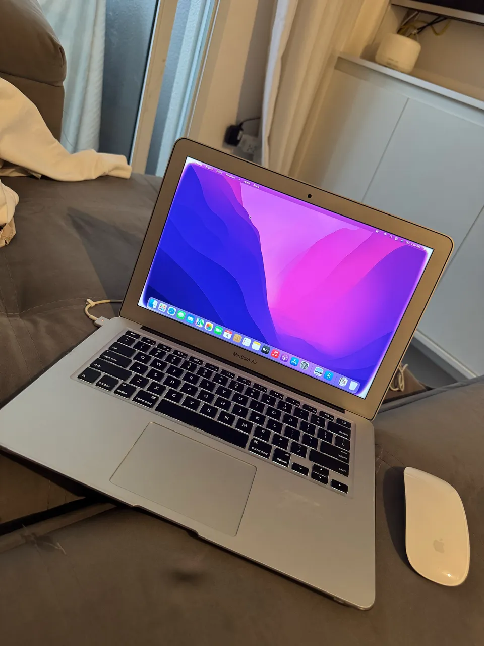 (即購入可)MacBook Air (13-inch, Early 2015) MacBook Air (13 polegadas, início de 2015) - Especificações