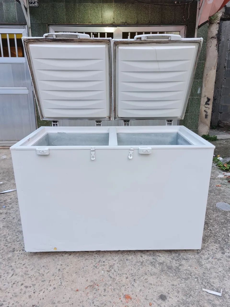 Freezer horizontal dupla ação eletrolux com controle de temperatura motor todo original 