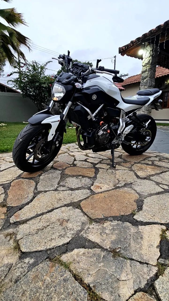 MT 07 Yamaha - Foto 12