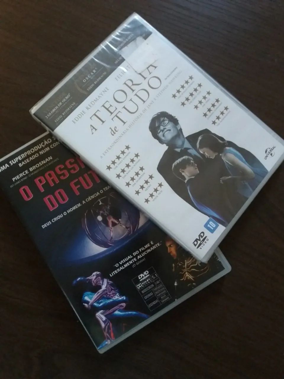 COMBO 2 DVDs: "A TEORIA DE TUDO" E "O PASSAGEIRO DO FUTURO"  - NOVO E SEMINOVO - Foto 3