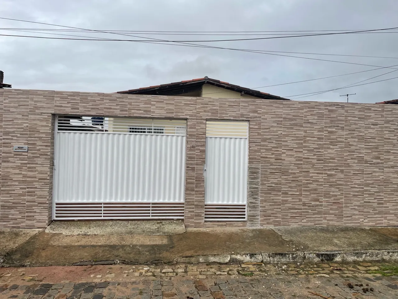 Linda Casa a Venda