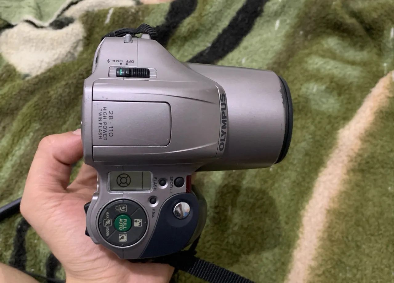 Câmera Olympus Zoom 28-110mm - Foto 2