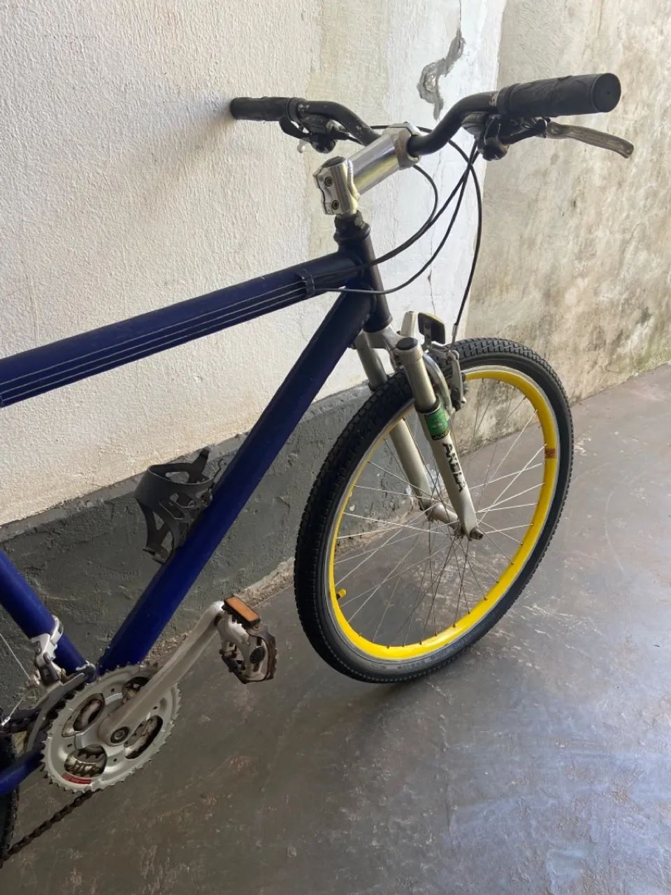 Bicicleta Caloi Aro 28 Freio Shimano De Marcha  - Foto 3