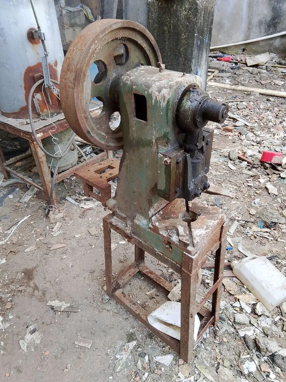 PRENSA EXCÊNTRICA 4,5 TONELADAS  - Foto 3