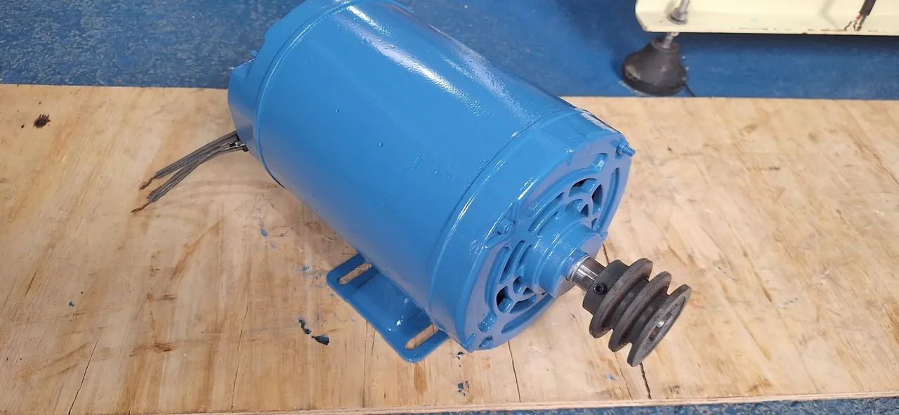 Motor elétrico trifásico 1 cv rotação: 1740 baixa rotação