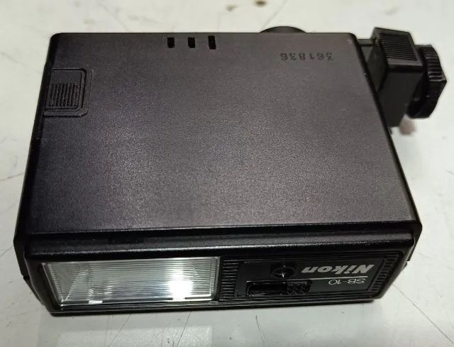 Flash Nikon Sb-10 Usado Bom Estado Funcionando Normalmente  - Foto 4