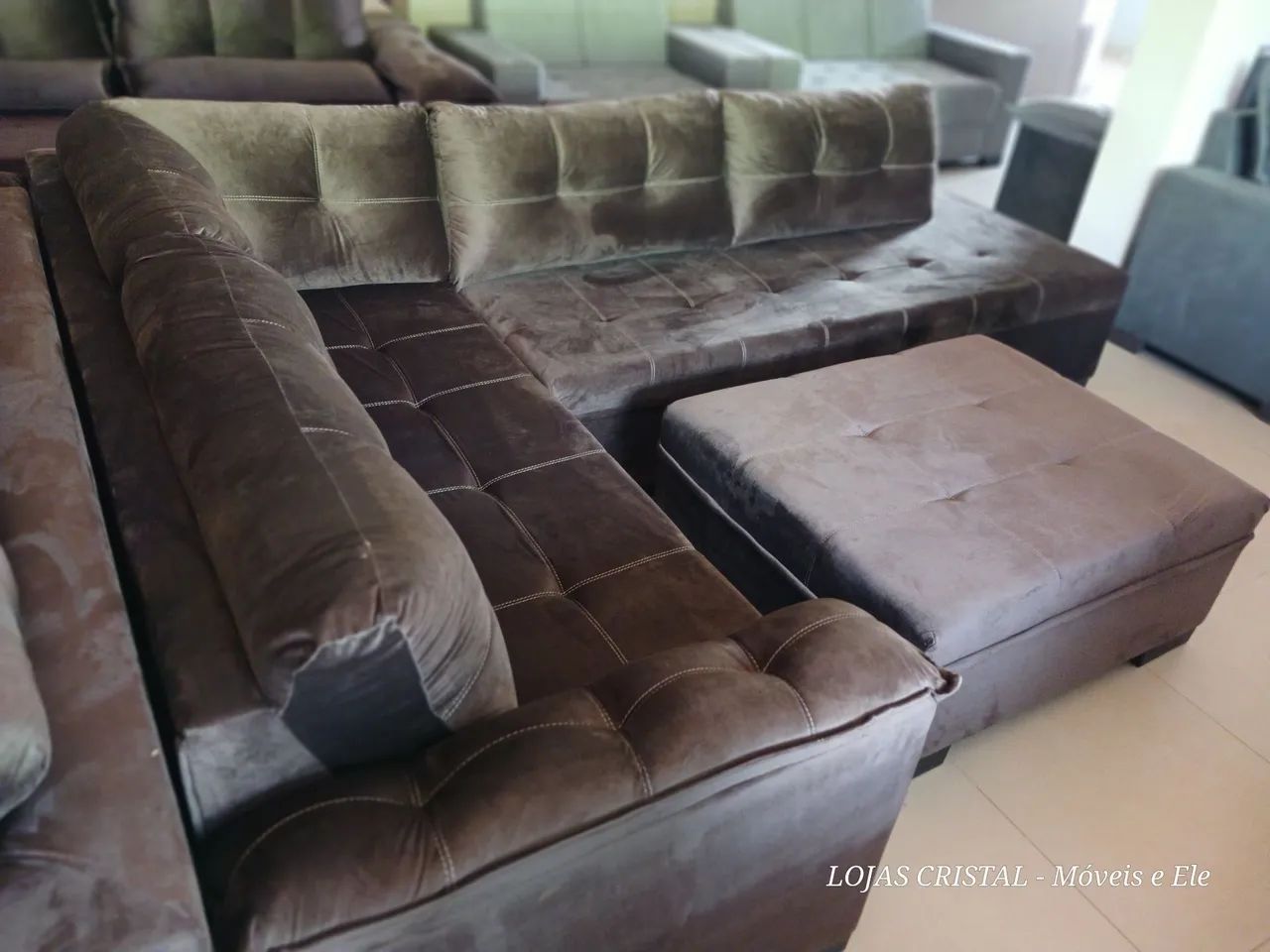 Sofá de Canto com Puff- Novo  - Foto 5