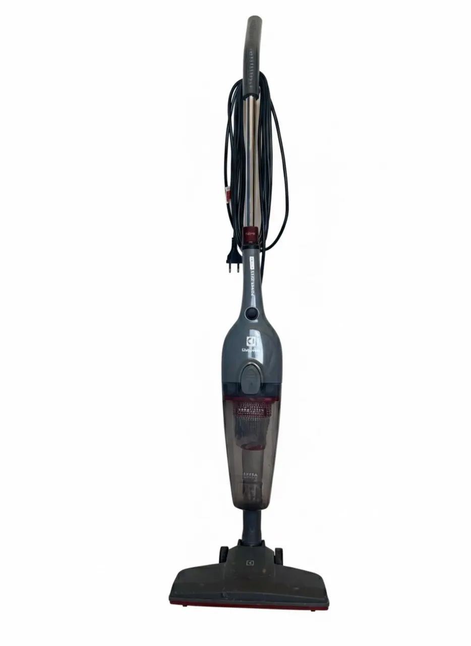 Aspirador de Pó Vertical Electrolux 2 em 1 STK15  - Foto 4