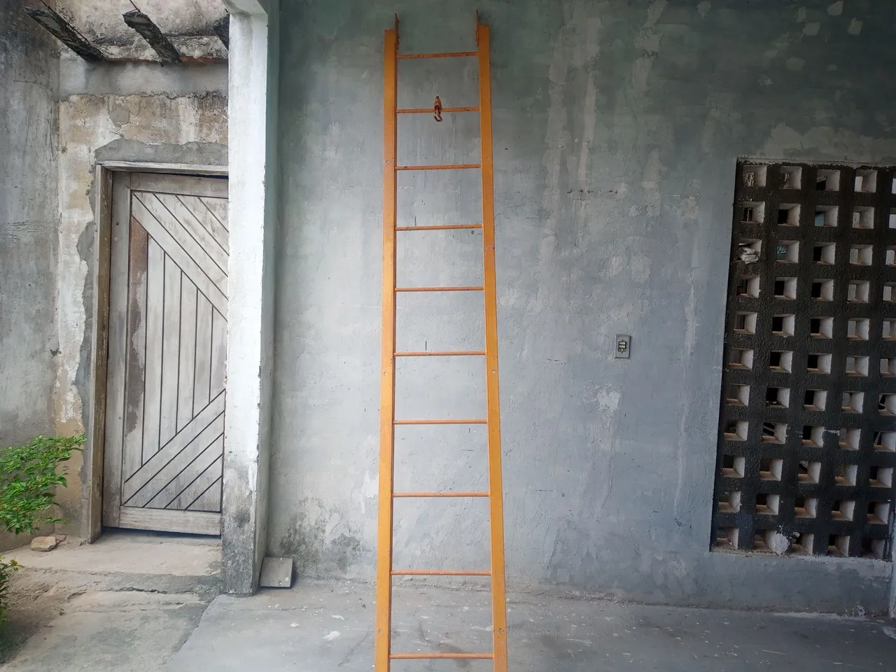 Estrutura de ferro" Escada"