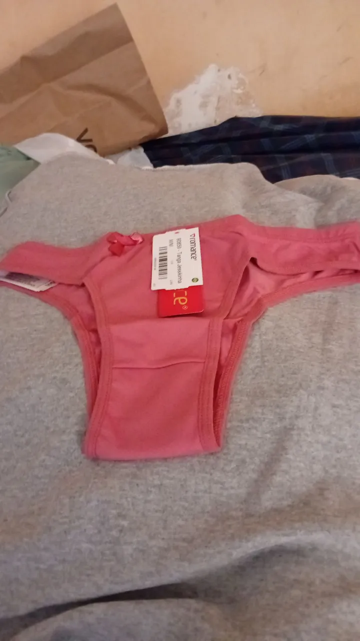 Calcinha de renda rosa - tamanho M