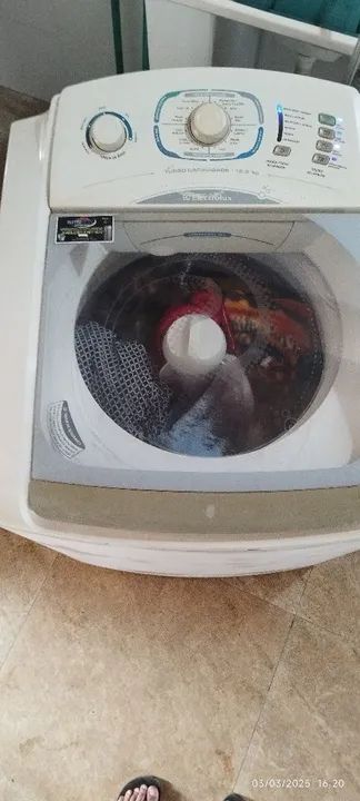 Máquina de Lavar Roupa Eletrolux Superconservada - Foto 6