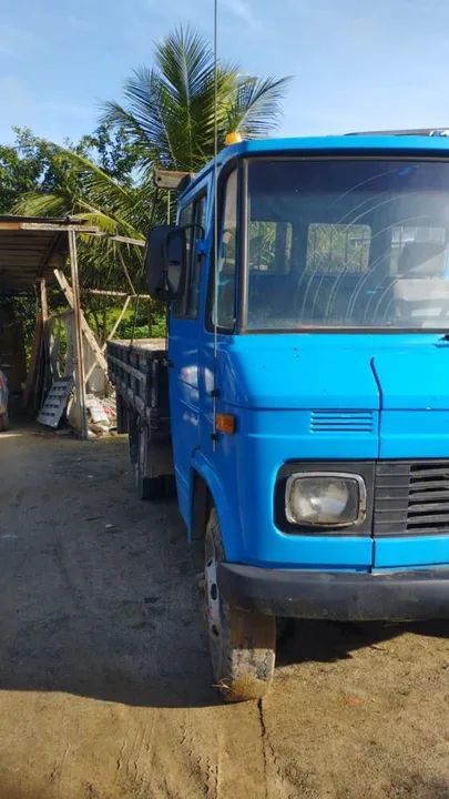 Caminhão M. BENZ/ L 608 D AZUL - Foto 2