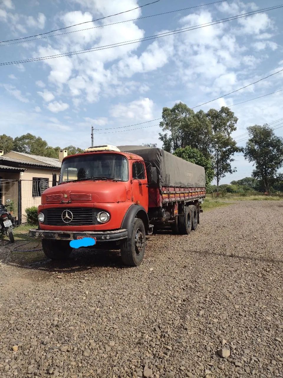 Mercedes 1313 ano 1982
