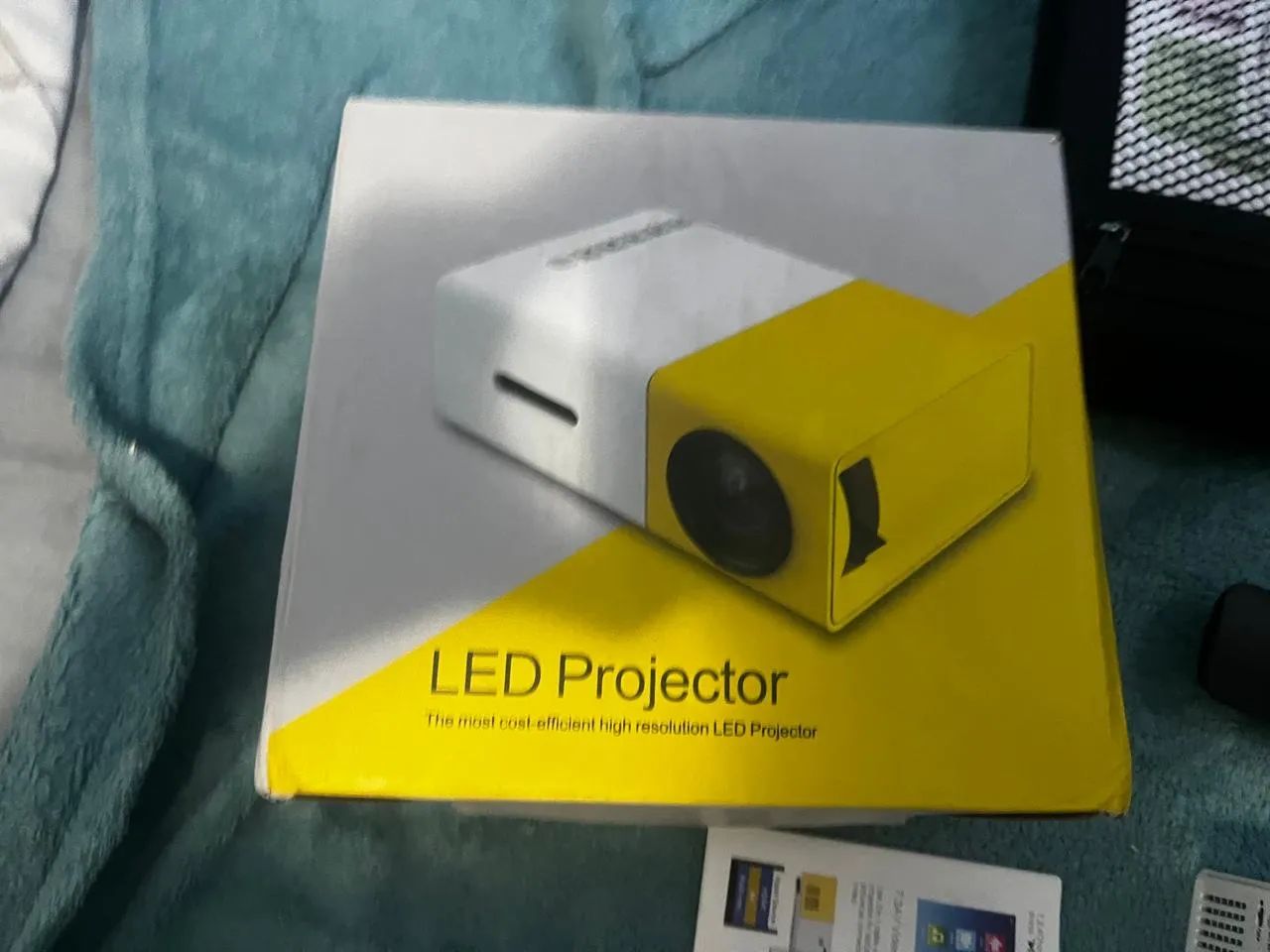 Projetor portátil 64418734667138121