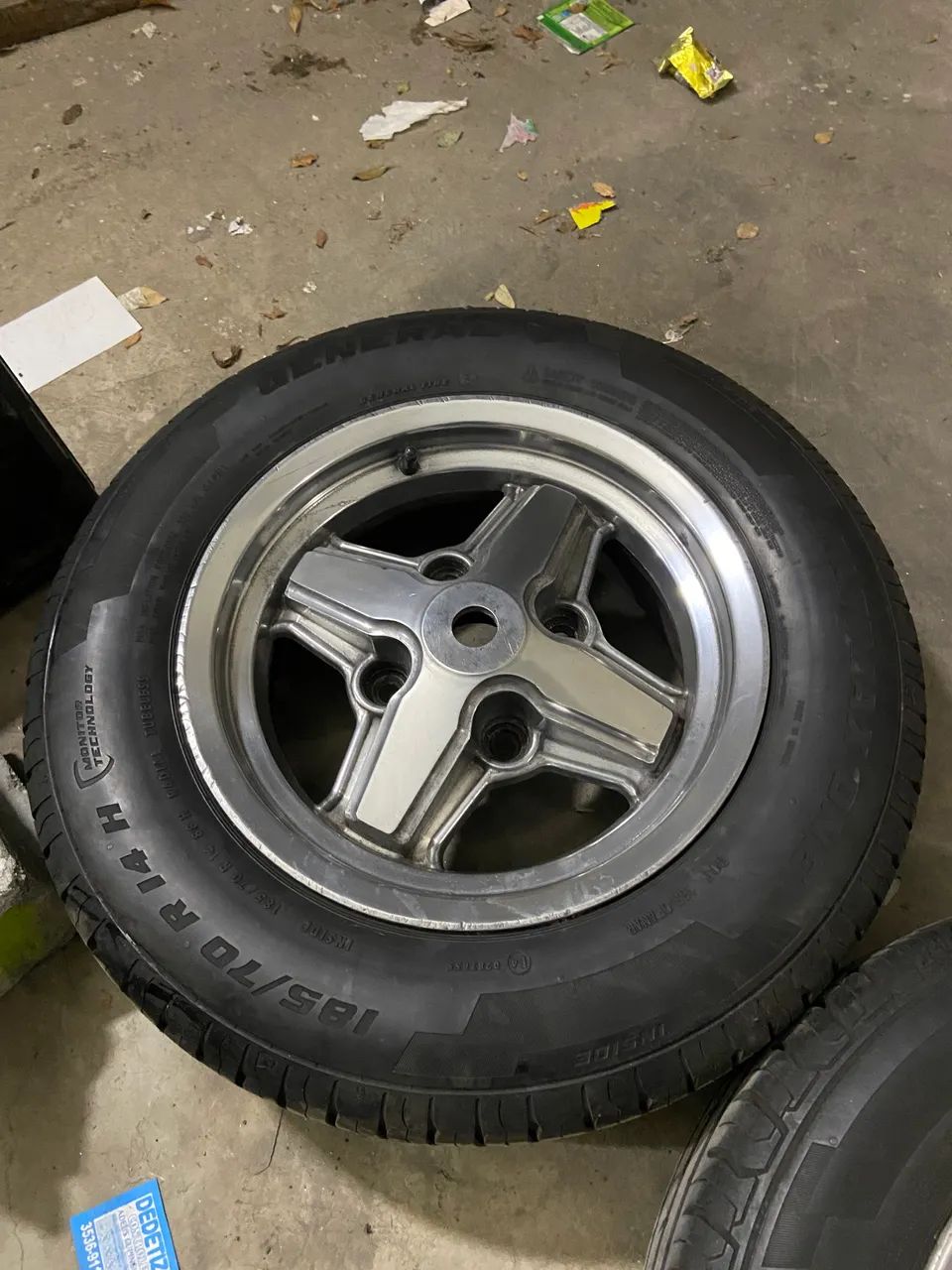 Rodas Cruz de Malta e Pneus - Foto 5