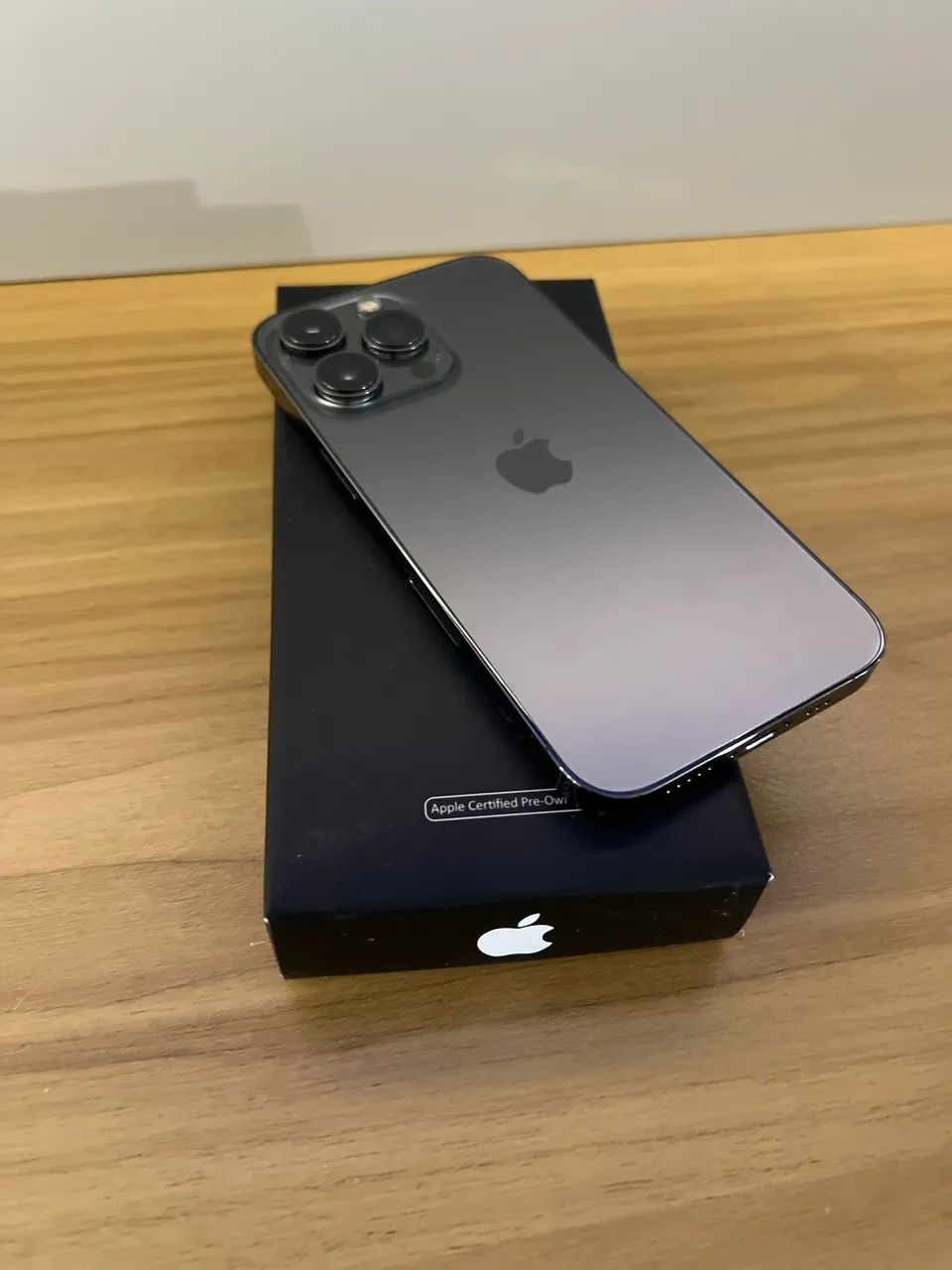 iPhone 13 Pro 128gb todo original bem cuidado - Celulares e