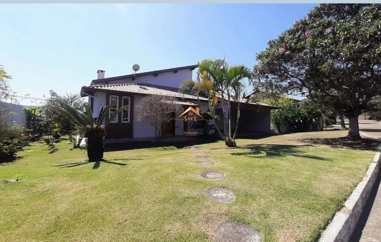 Casa em Condomínio de Luxo em Caxambu, Jundiaí-SP: 4 quartos, 1 suíte, 3 salas, 3 banheiro