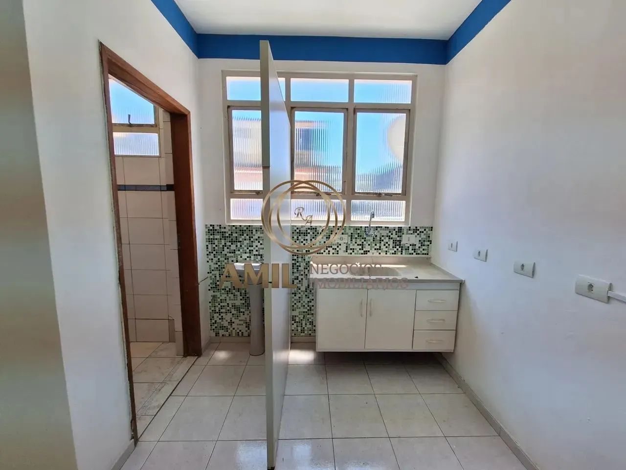 Excelente Sala Comercial para Locação no Jardim Satélite, São José dos Campos-SP! Conheça  - Foto 12