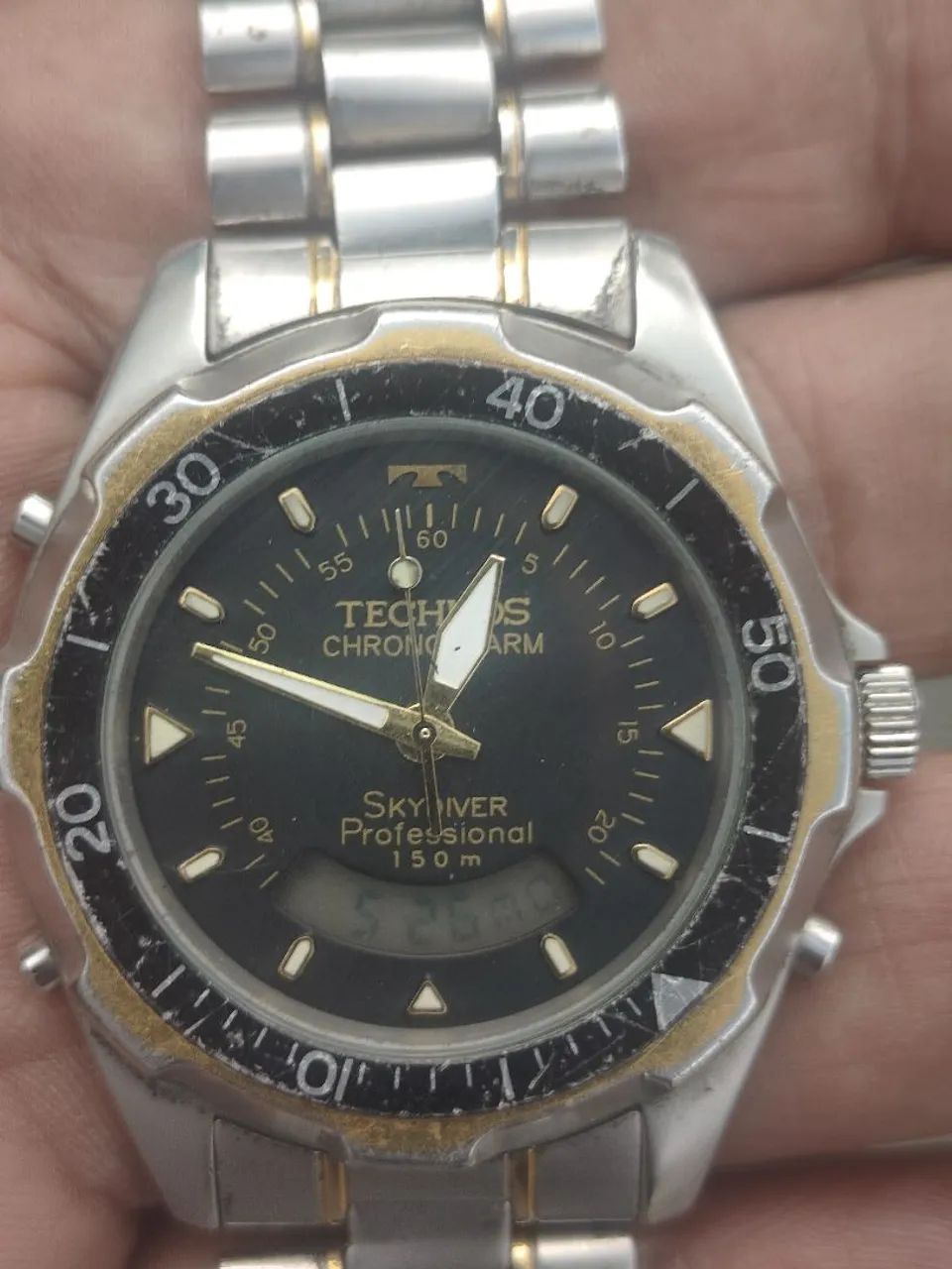 Relógio Technos Skydiver Professional 150m - Foto 4