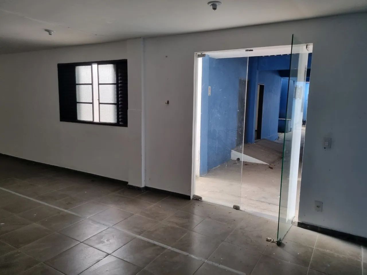 Imóvel comercial pronto para clínica, Autoescola, curso, laboratório ou escritório. - Foto 4