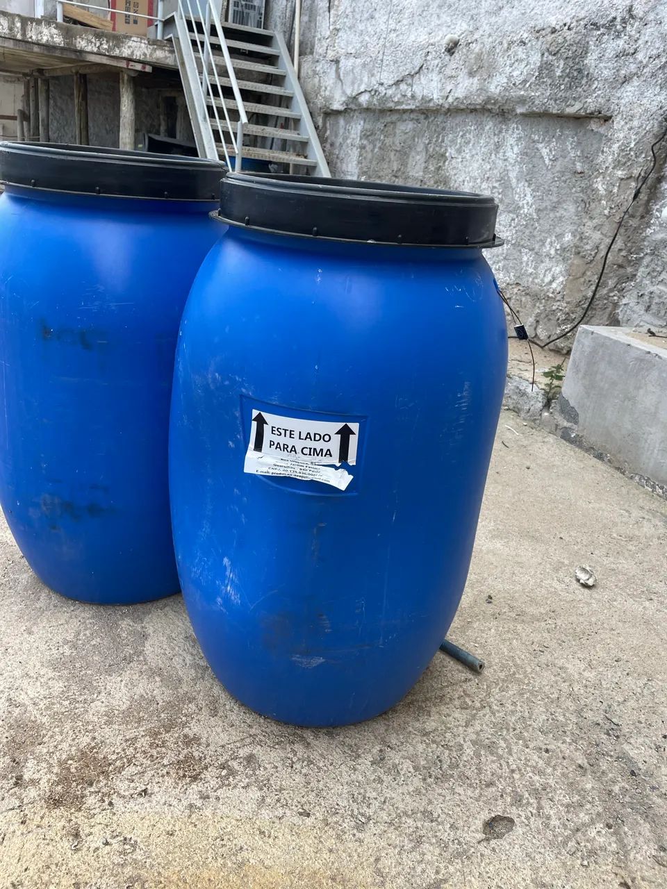 Vendo bombona de 200 litros  - Foto 3