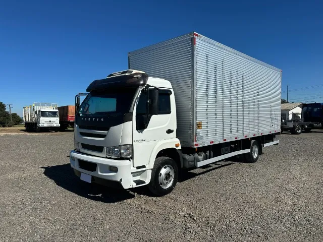 Iveco Vertis 90v18 Cummins ano 2014 baú 6.2 m - filé n 9150 710 915 815 1119 1016